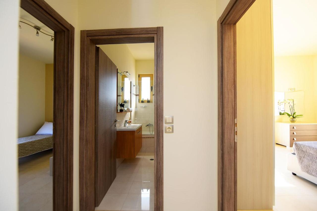 Stelia Luxury Apartments Kalavárda Zewnętrze zdjęcie