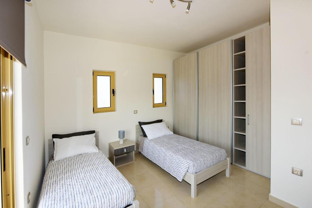 Stelia Luxury Apartments Kalavárda Zewnętrze zdjęcie